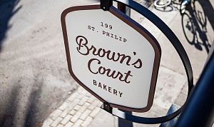 Символика пекарни Brown's Court, Чарльстон