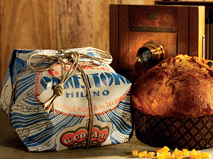Упаковка хлеба Pandoro от Panettoni G. Cova & C