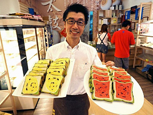 Арбузный и дынный хлеб сети тайваньских пекарен Jimmy’s Bakery