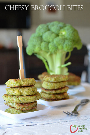 Пирожки с брокколи и сыром пармезан Cheesy Broccoli