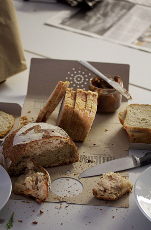 Упаковка хлеба от испанской пекарни Triticum