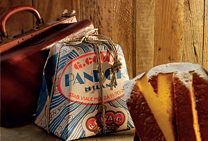 Упаковка хлеба Pandoro от Panettoni G. Cova & C