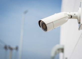 Свой бизнес: установка видеонаблюдения и охранных систем 