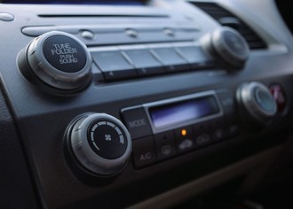 Музыка в машину: как заработать на продаже и установке автозвука