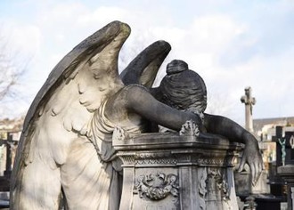 Как открыть бизнес по изготовлению надгробных памятников